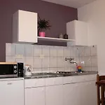 Civadelic Apartman *